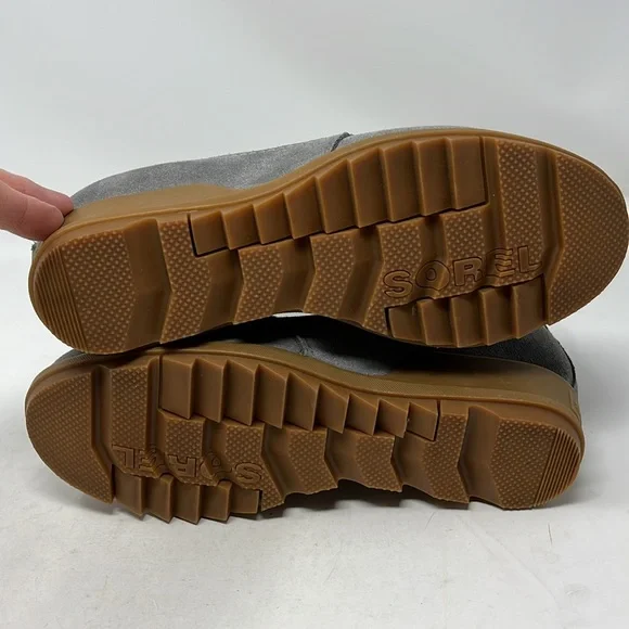 SOREL EVIE SUEDE GREY WEDGE BOOTIELACE UP WATERPROOF NWOT SIZE 8